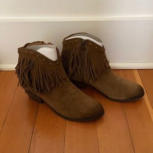Brand New Suede Minnetonka Booties with Fringe